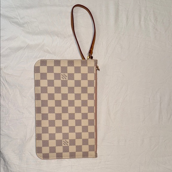 Accessories - Louis Vuitton MM Azure Neverfull Pochette